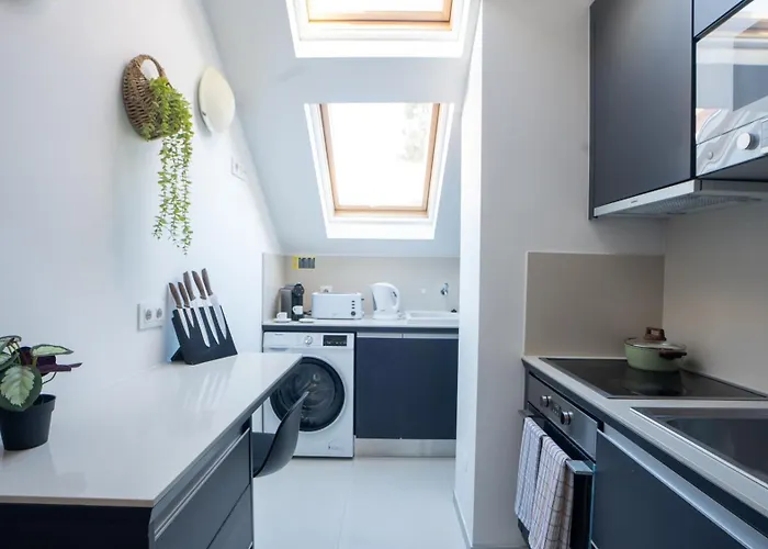 Eclipse Ii - Living By Lovelystay